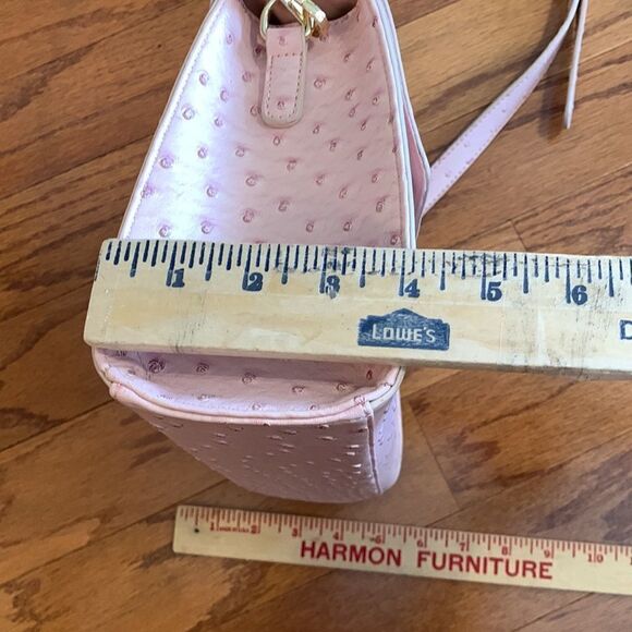 Crossi faux ostrich crossbody with detachable strap for Handbag - Picture 5 of 8